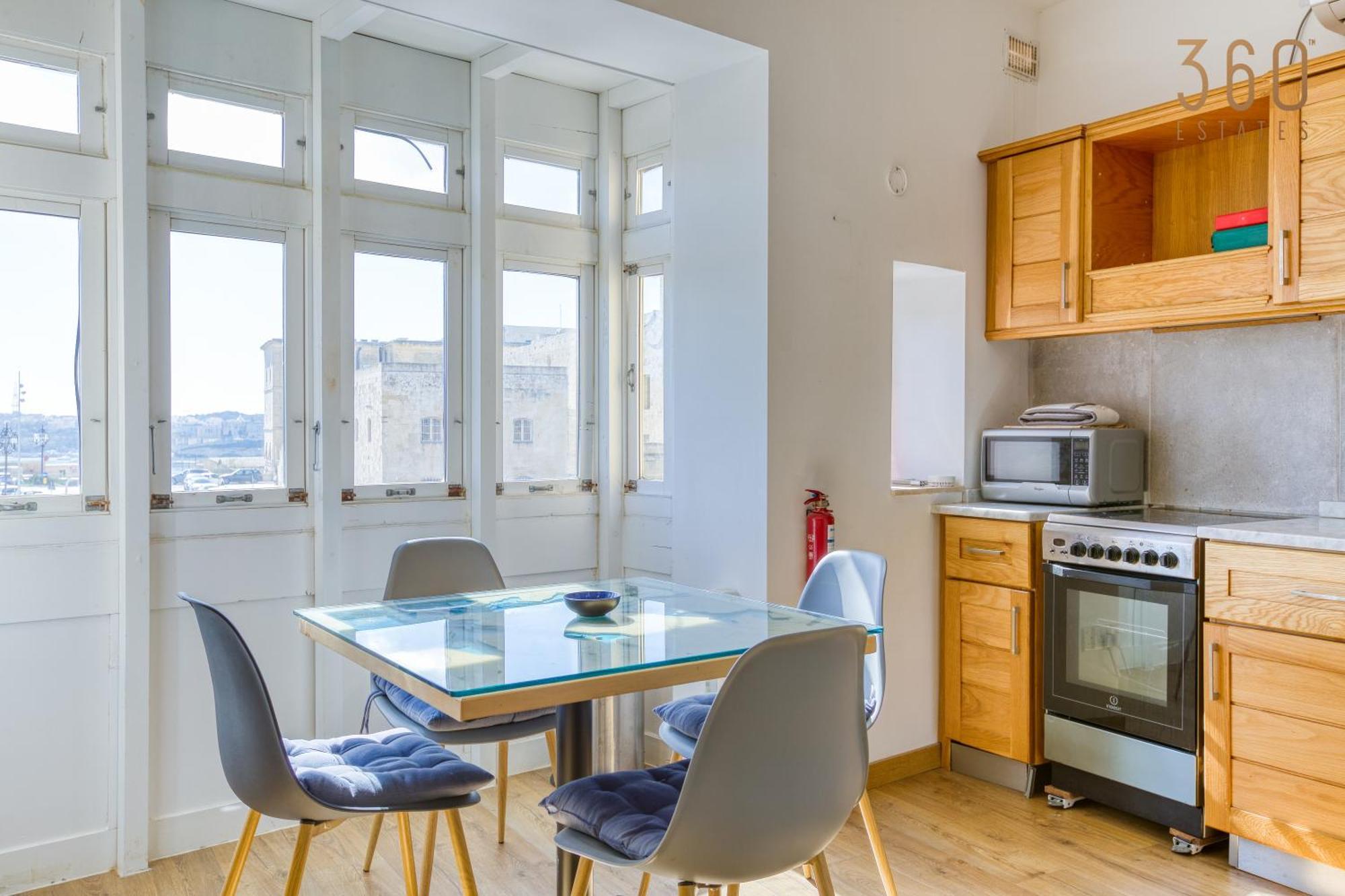 Charming Home With Sea Views & Maltese Balcony By 360 Estates La Valette Extérieur photo